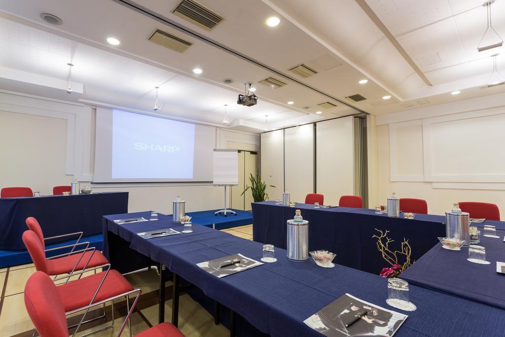 Hotel Luna Riccione E Aqua Spa Only Adults +12 Экстерьер фото