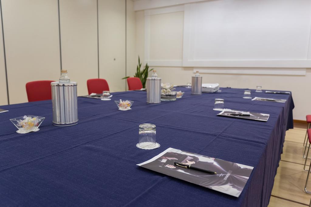 Hotel Luna Riccione E Aqua Spa Only Adults +12 Экстерьер фото