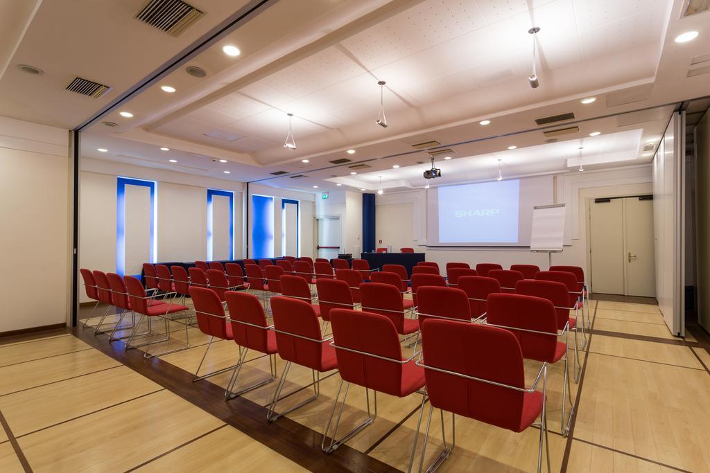 Hotel Luna Riccione E Aqua Spa Only Adults +12 Экстерьер фото