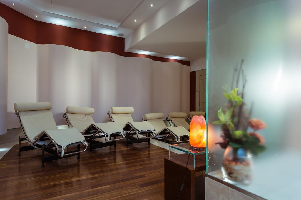 Hotel Luna Riccione E Aqua Spa Only Adults +12 Экстерьер фото