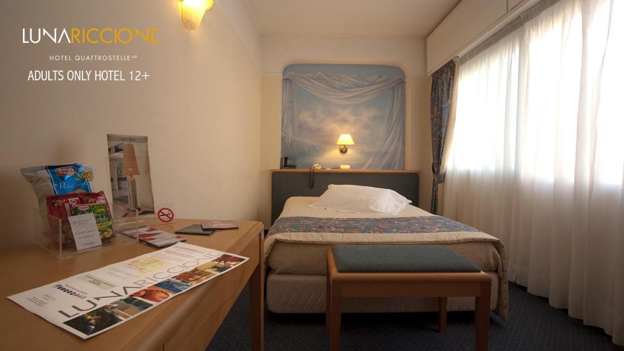 Hotel Luna Riccione E Aqua Spa Only Adults +12 Экстерьер фото